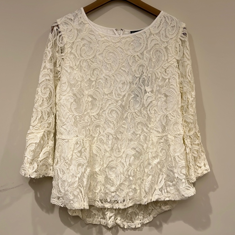 Size XL Adrianna Pappell Cream Peplum Lace Blouse